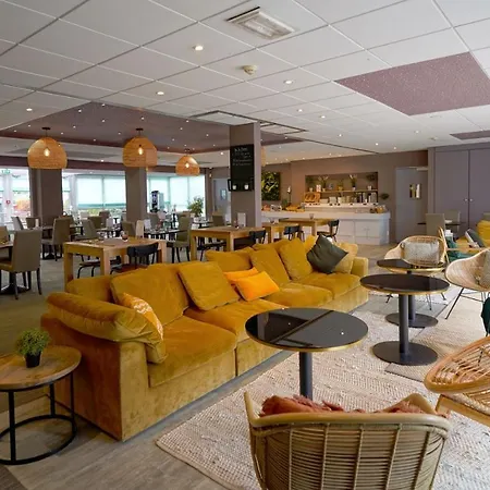 Western The Wish Versailles Hotell 3*