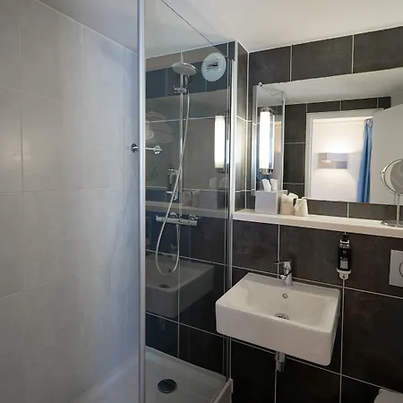 Western The Wish Versailles Hotel 3*